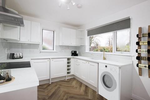 38 Sunnyhurst Lane, Darwen, BB3 1JN