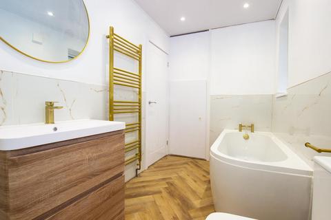 38 Sunnyhurst Lane, Darwen, BB3 1JN