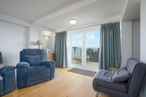 2 bedroom ground floor flat for sale, Marine Drive, Looe PL13