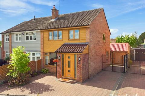 Barn Mead, Doddinghurst, CM15