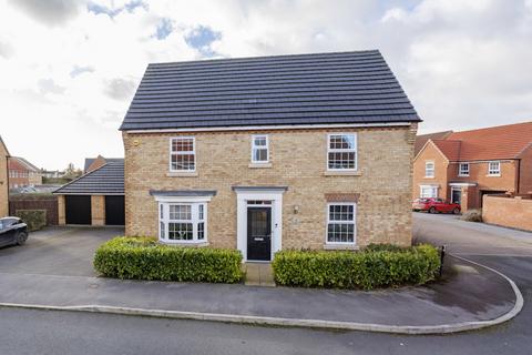 4 bedroom detached house for sale, Salvin Road, Stamford Bridge, York