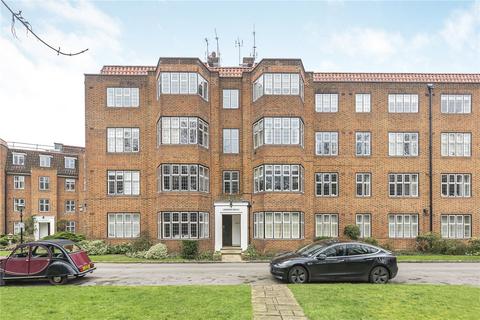 4 bedroom apartment to rent, London SW15