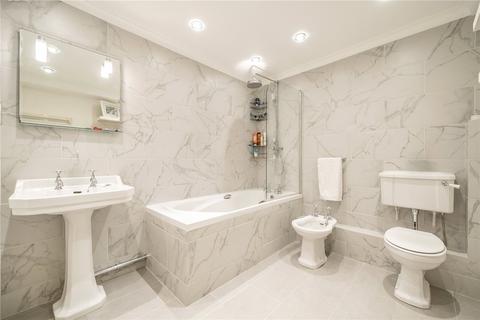 3 bedroom mews for sale, London W1U