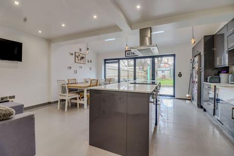 10 Cranberry Close, Leicester, LE3 3DL