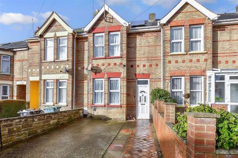 2 bedroom terraced house for sale, Pelham Road, Cowes, Isle of Wight