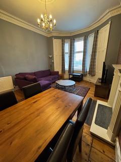 2 bedroom apartment to rent, 1/2, 1039 Tollcross Road, Glasgow, G32 8UQ