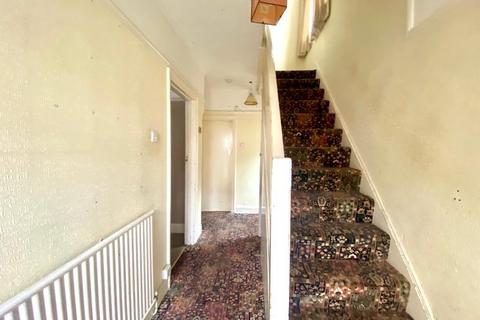 48 Blenheim Crescent, Luton, LU3 1HB