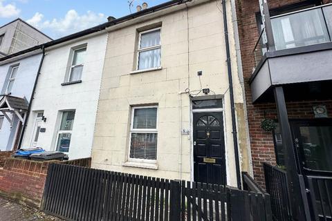 8 Sanderstead Road, South Croydon, CR2 0PA