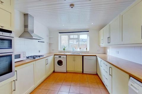 3 bedroom terraced house for sale, Kingston Road, Wimbledon Chase, London, SW20 8LN