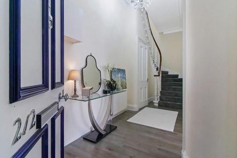2 bedroom flat for sale, Kenmure Street, Pollockshields, G41 2NS