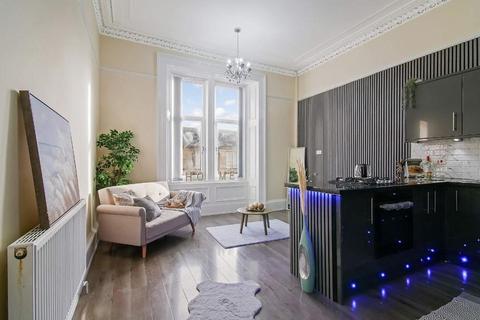 2 bedroom flat for sale, Kenmure Street, Pollockshields, G41 2NS