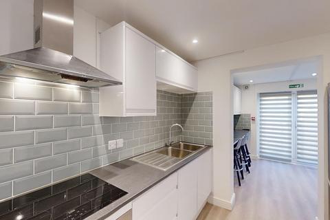 6 bedroom house share to rent, Paget Street, Gillingham