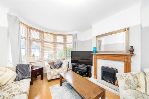 3 bedroom terraced house to rent, Grangecliffe Gardens, London, SE25