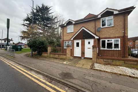 1 bedroom semi-detached house to rent, Courthouse Road, Maidenhead