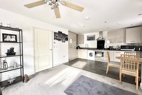 2 bedroom flat for sale, Simmons Road, Weldon, Ebbsfleet Valley, Swanscombe, DA10