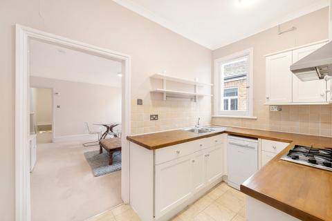 3 bedroom flat to rent, Danehurst Street, London