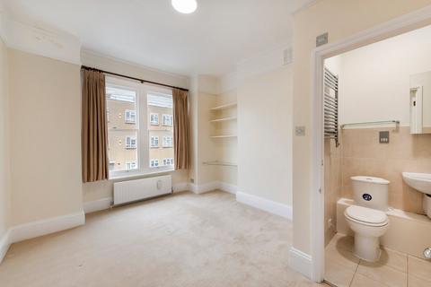 3 bedroom flat to rent, Danehurst Street, London