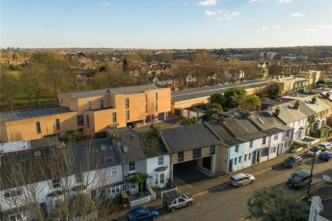 3 bedroom maisonette for sale, Sandycombe Road, Richmond, TW9