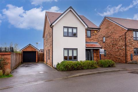 18 Moore Gardens, Wootton, Bedford, MK43 9RQ