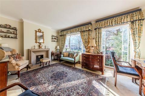 4 bedroom end of terrace house for sale, Phillimore Gardens Close, London, W8