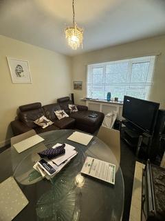 2 bedroom flat for sale, Edgware HA8