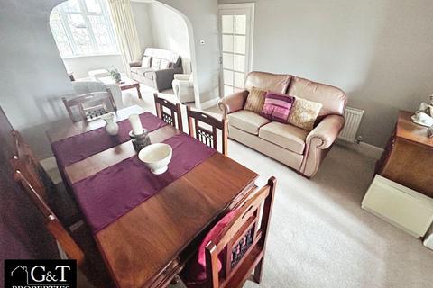 3 bedroom semi-detached house for sale, The Broadway, Dudley