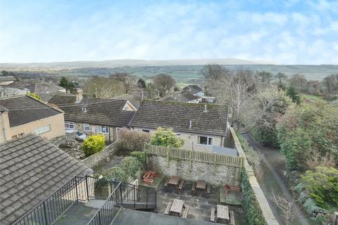 Cafe for sale, Market Place, Leyburn, DL8
