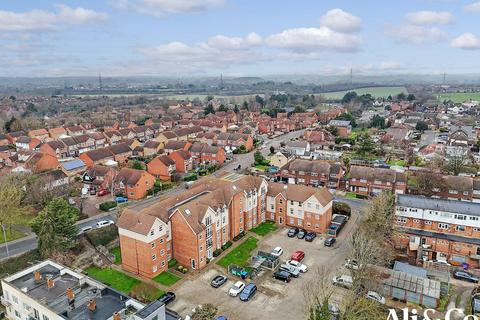 2 bedroom apartment for sale, Sartoria Court, Grays