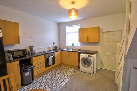 2 bedroom terraced house to rent, Surtees Street, Bishop Auckland, County Durham, DL14