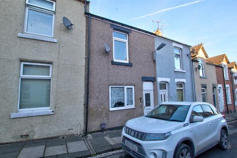 2 bedroom terraced house to rent, Surtees Street, Bishop Auckland, County Durham, DL14