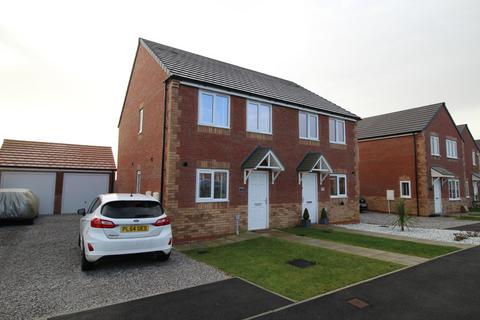 3 bedroom semi-detached house for sale, Guildford Crescent, Bridlington YO16