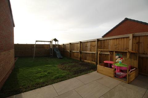 3 bedroom semi-detached house for sale, Guildford Crescent, Bridlington YO16