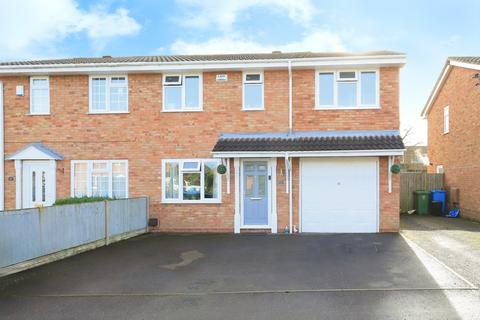 3 bedroom semi-detached house for sale, Wells Close, Wolverhampton WV6