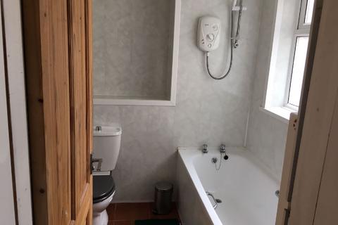 6 bedroom house to rent, Birmingham B29