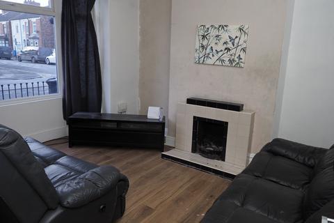 5 bedroom house of multiple occupation for sale, Queensgate Street, Hull HU3