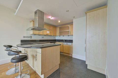 2 bedroom flat to rent, Brewhouse Lane, Putney, London, SW15