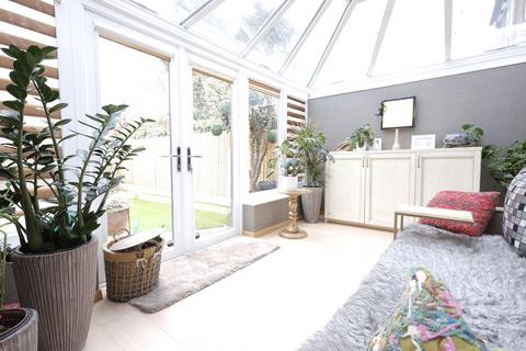 15 Remington Road, London, E6 5SW