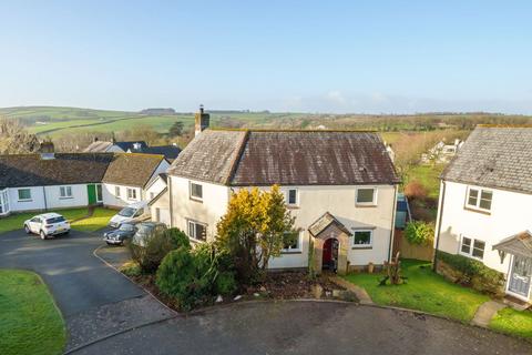 44 Kyl Cober Parc, Stoke Climsland, Callington, PL17 8PH