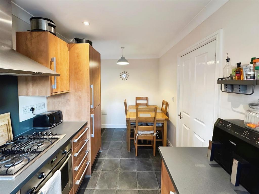 Kitchen/Breakfast Room