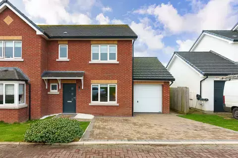 3 bedroom semi-detached house for sale, 13, Ballacross Road, Peel