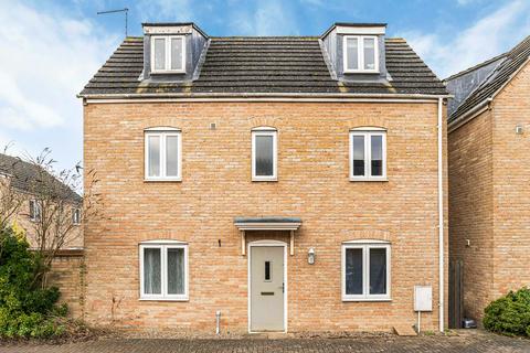 Collinson Crescent, Huntingdon, Cambridgeshire.