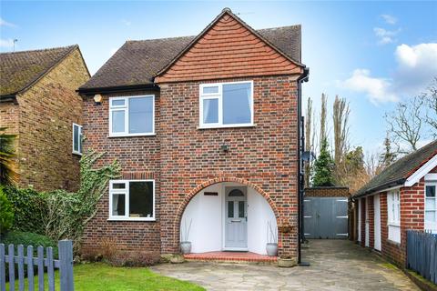 4 bedroom detached house for sale, Beecot Lane, Walton-On-Thames, KT12