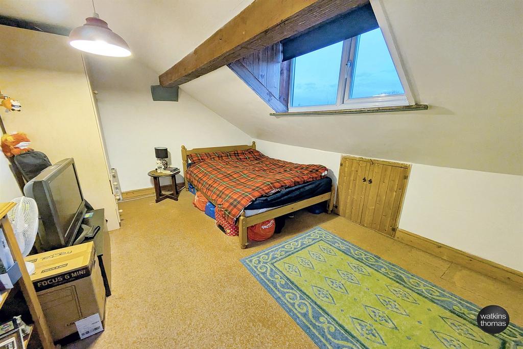 Bed 3