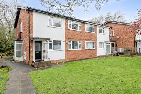 14 The Poplars, Leeds, LS6 2BT