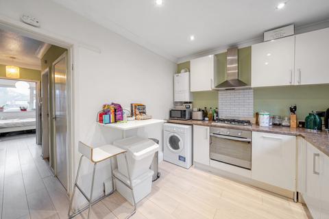 14 The Poplars, Leeds, LS6 2BT