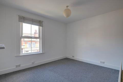 3 bedroom terraced house for sale, Westfield Road, Caversham