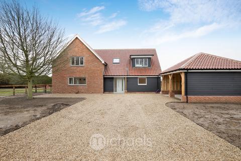 4 bedroom detached house for sale, Harwich Road, Lawford, Manningtree, CO11