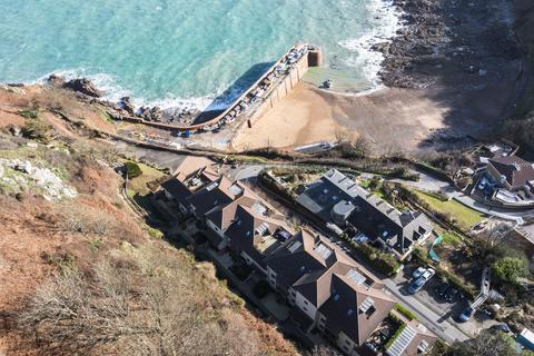 undefined, Les Charrieres De Bonne Nuit, St. John, Jersey