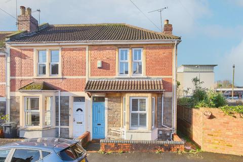 2 bedroom end of terrace house for sale, Ryde Road, Knowle