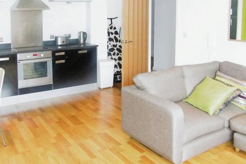 1 bedroom flat to rent, Gateway East, Marsh Lane, Leeds, LS9